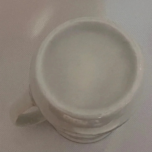 The Saturday Evening Post | Norman Rockwell “No Swimming” cup. - Picture 4 of 9